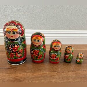 Traditional Russian Nesting Dolls Set of Five